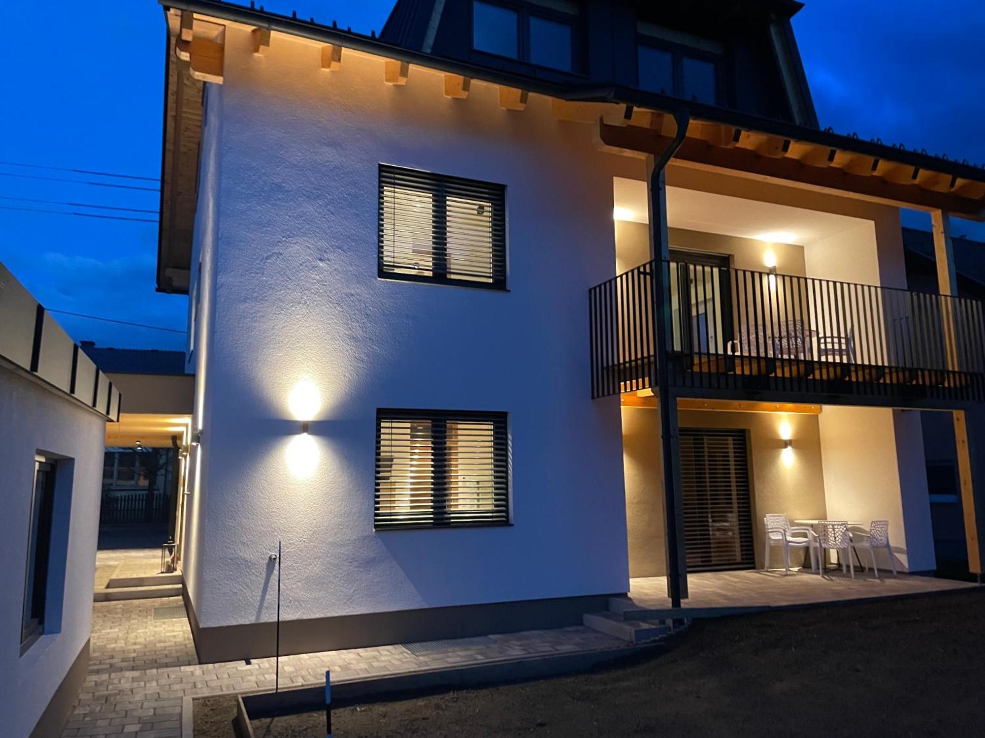 Lake & Town Apartments Klagenfurt Klagenfurt am Woerthersee Kültér fotó